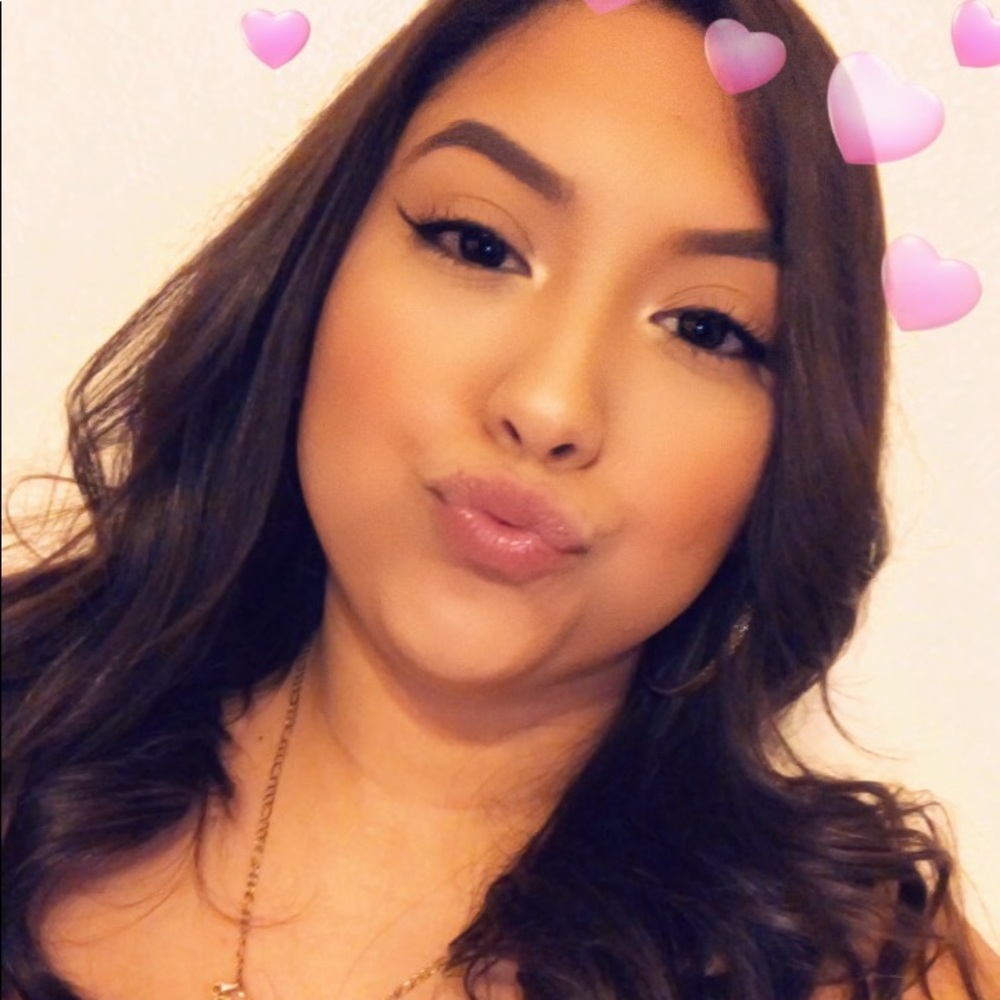 Meet your Posher, Karla